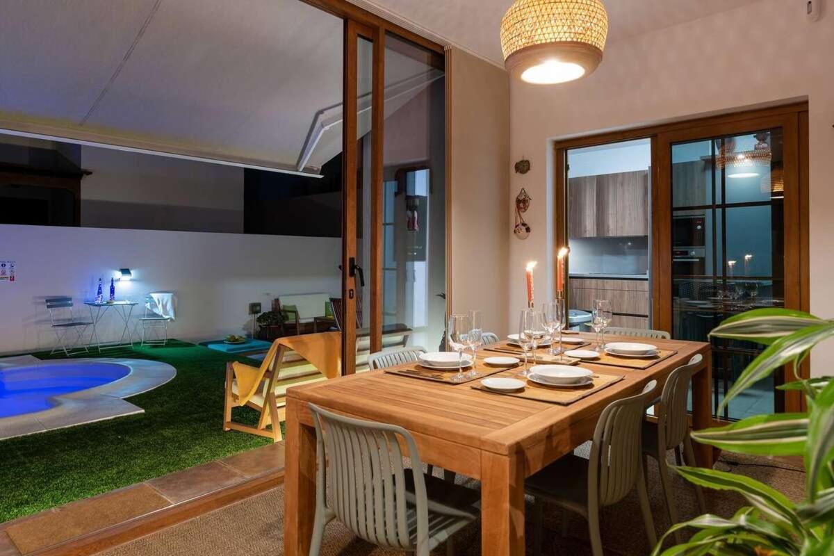 Villa Tama Luxury & Relax 코스타 테기세 외부 사진